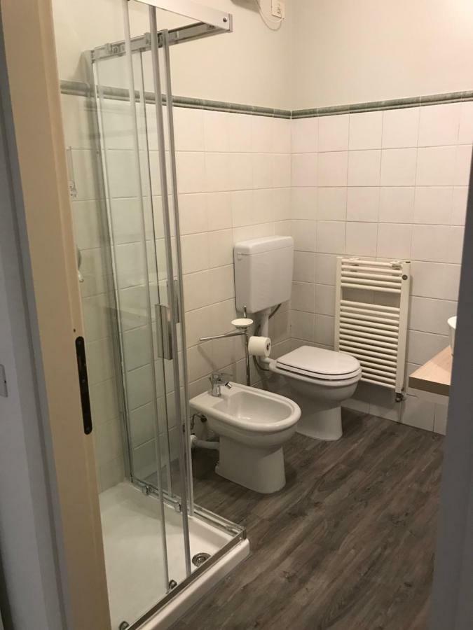 Grazioso Bilocale Metro/Centro Appartement Brescia Buitenkant foto