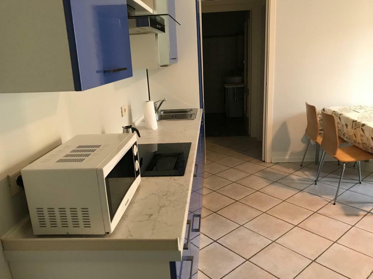 Grazioso Bilocale Metro/Centro Appartement Brescia Buitenkant foto